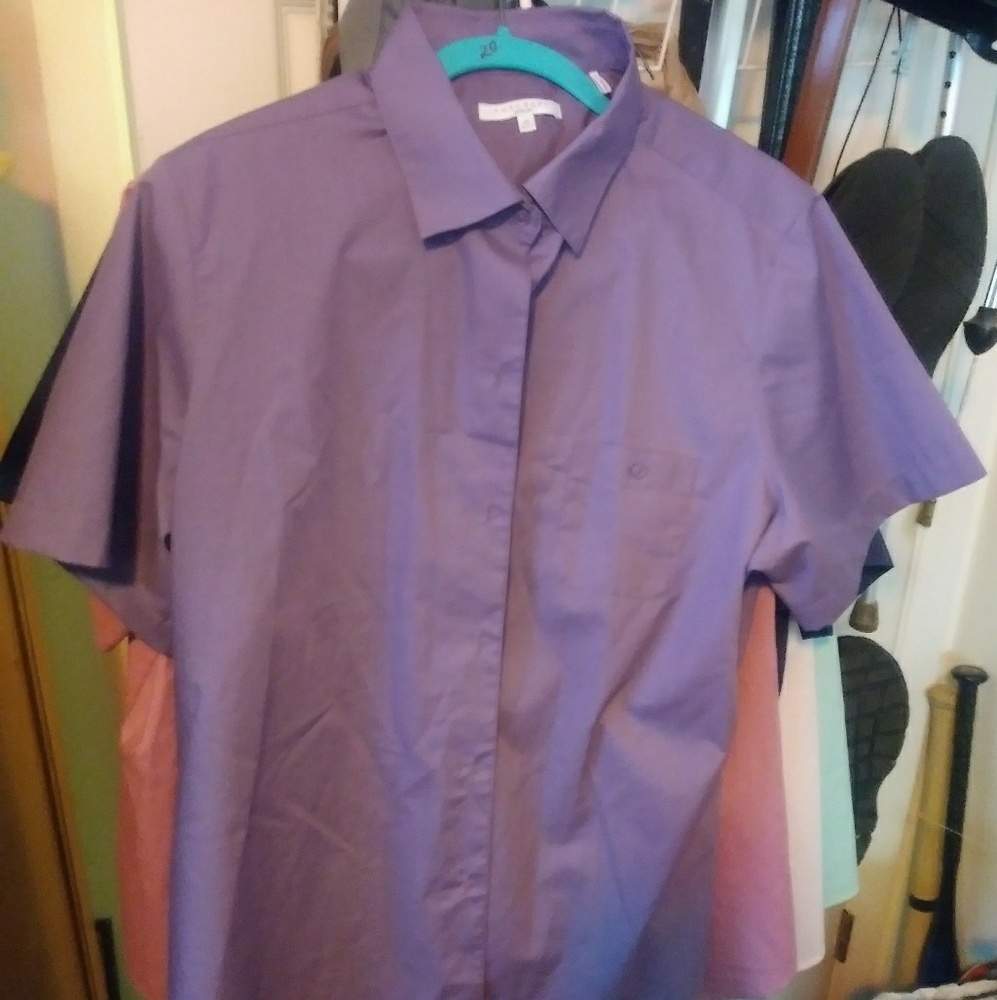 Women shirt size 20 wrinkler free foxcroft